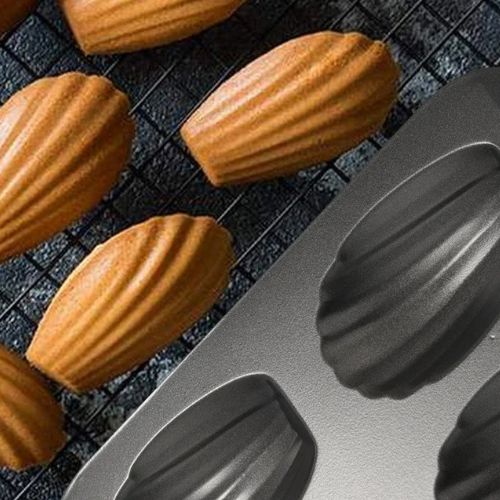 MOULE A GATEAU - MADELEINE