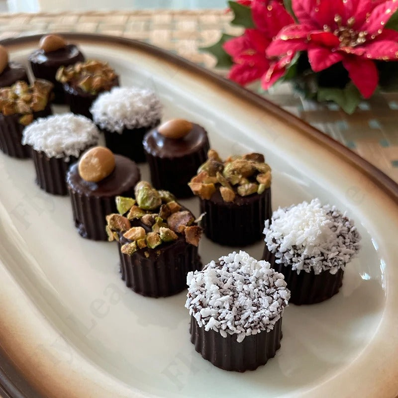 moule-a-chocolats-chocolat-noisettes-noix-coco-pistache