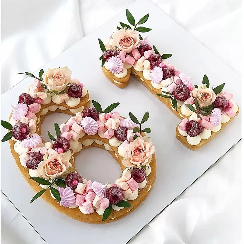 MOULE A GATEAU - NUMBER CAKE - DE 0 Ă 8