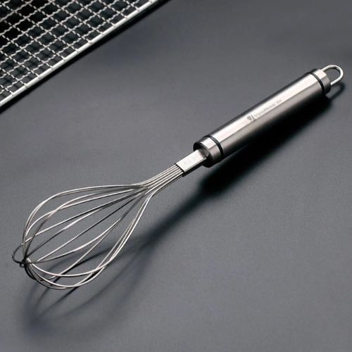 table-grise-fouet-inox